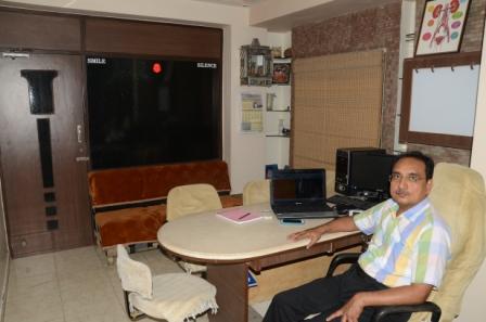 Senior Laparoscopic Surgery Doctor in Ahmedabad